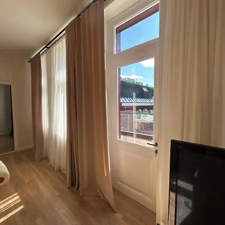 Luxurious 1-Bedroom Condo At Centre Of Old Tbilisi - Newly Renovated! Exterior photo